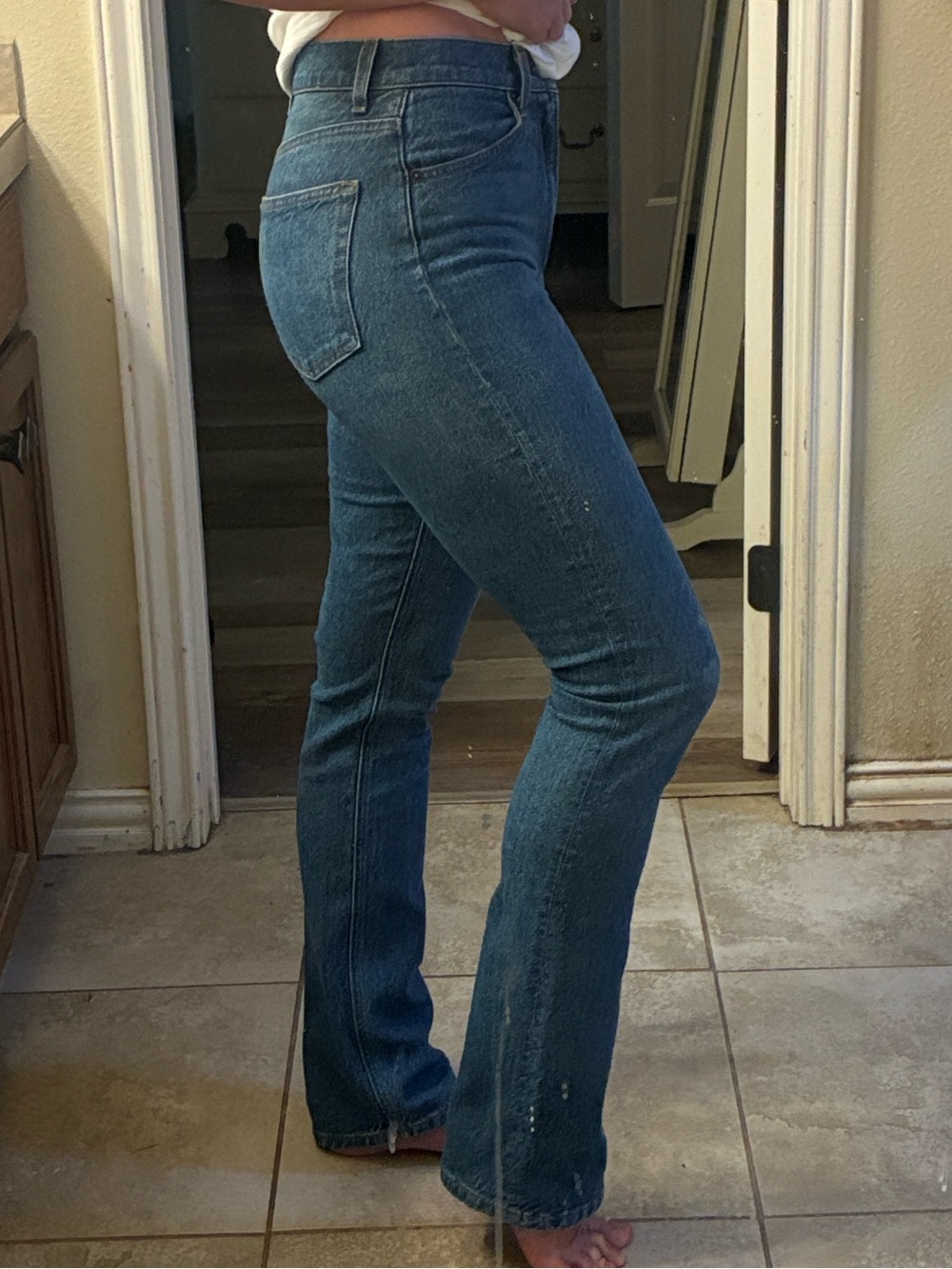 Reformation stretch Cindy Bootleg Jean mid blue wash La Jolla sz 25 (26” waist)
